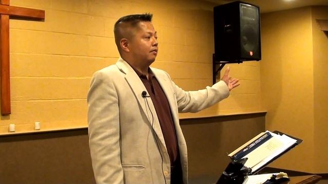 3. TH 210 Free Grace vs. Lordship Salvation смотреть онлайн