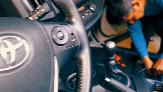 Toyota Rav4 2018 Upgrade Amplificador JL Audio. смотреть онлайн