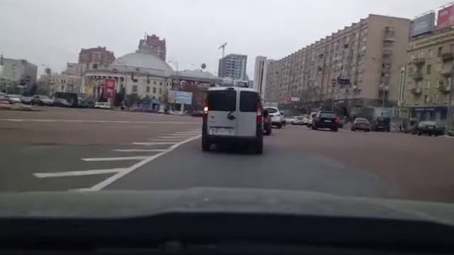 как ГАИ снял с дороги Fiat AB0141CA впереди меня, нарушил ПДД смотреть онлайн