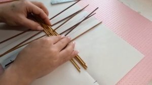 Правильный расчёт овального донышка из газетных трубочек.