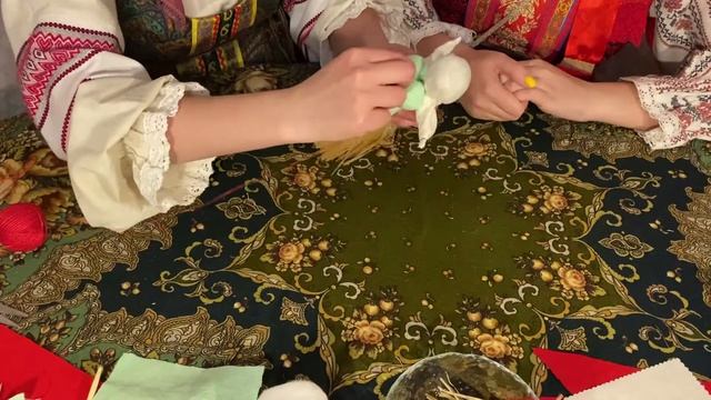 «Мастерская фольклора». Онлайн-вебинар «Бабушкина Кукла». Фольклорный ансамбль «ЯромилЪ». смотреть онлайн