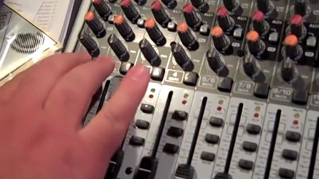 Behringer x1622usb mixer unboxing review Pt.1 смотреть онлайн