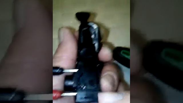 Ремонт кнопки TG813TLB-1 Makita hr 2450 смотреть онлайн