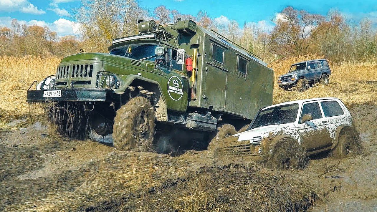 Не спорьте с грузовиками! Пацан на НИВЕ против ЗИЛ 131 6х6 / ЧТО БЫЛО ДАЛЬШЕ? смотреть онлайн