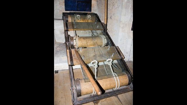 Самые ужасные пытки средневековья . Топ 10 пыток средневековья . За малейшую провину сразу пытки. смотреть онлайн