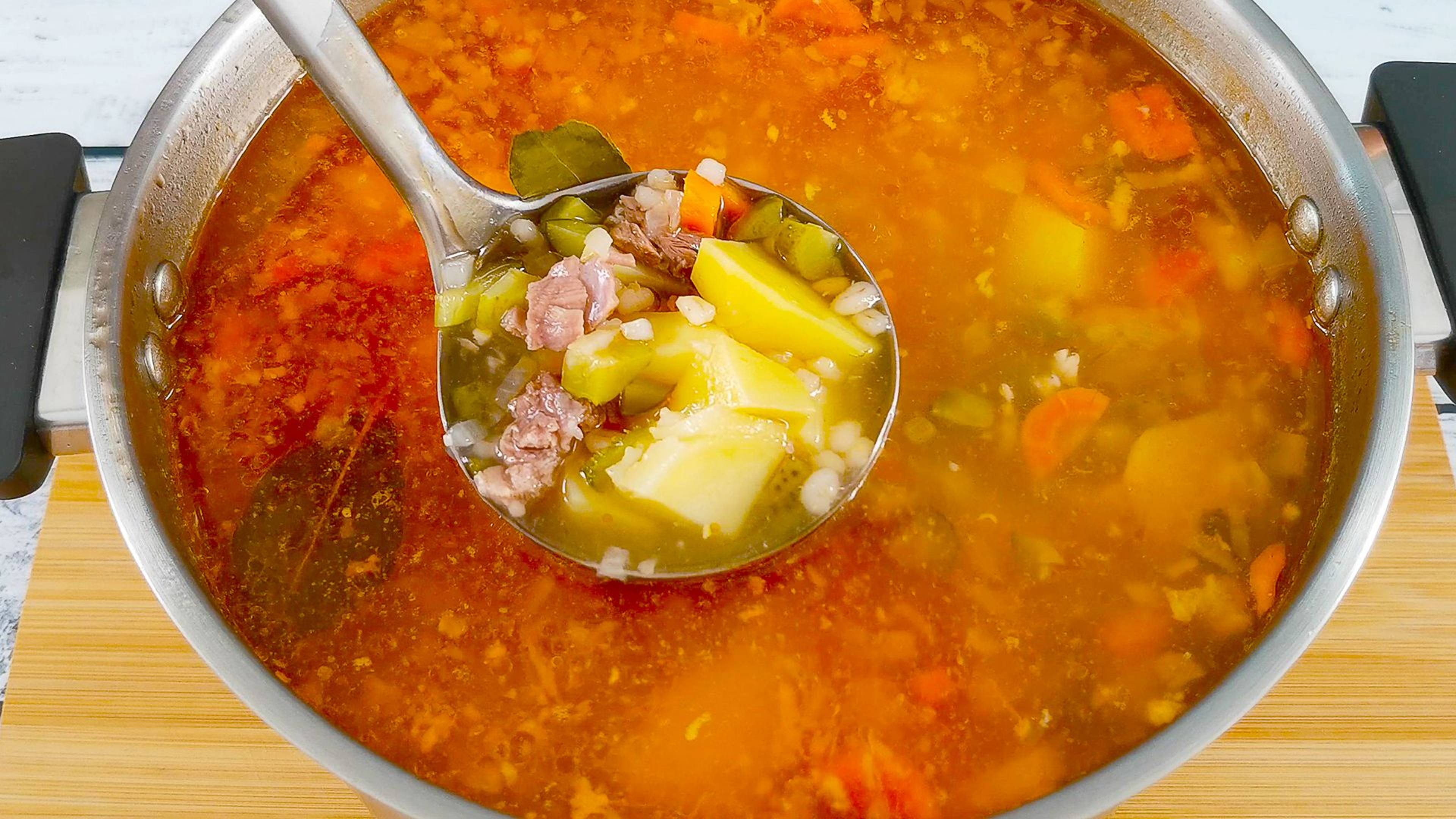 Суп рассольник с мясом. Проверенный и очень вкусный рецепт смотреть онлайн