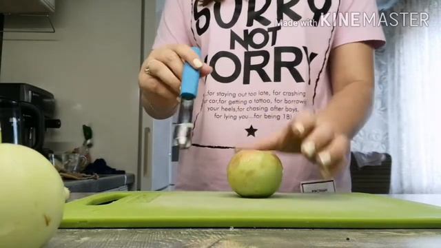 КУЛИНАРНОЕ ШОУ #5 //Готовлю шарлотку смотреть онлайн