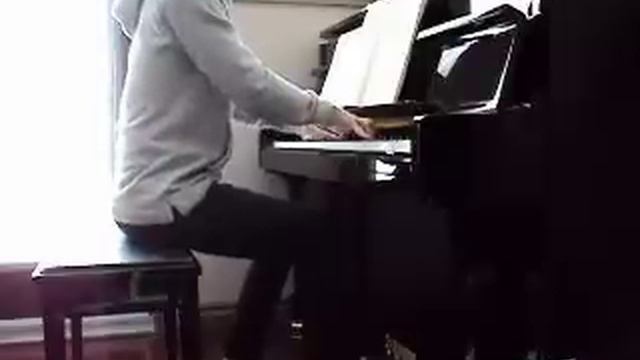 Richard T. on the piano - Chopin; Nocturne смотреть онлайн