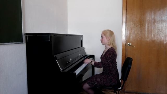 КАК ОПРЕДЕЛИТЬ НА СЛУХ ТОНАЛЬНОСТЬ ДИКТАНТА, ЕСЛИ ИГРАЮТ ТОЛЬКО "ЛЯ"??? смотреть онлайн