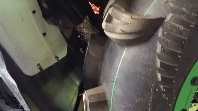 Примеряем пластиковую защиту для Kawasaki Brute Force смотреть онлайн