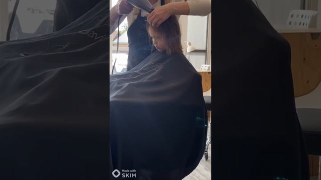 Первая стрижка ?♀️ в 3 года ? #short #viral #fragmovie #стрижка #ребенок #тренды #влог #релакс смотреть онлайн