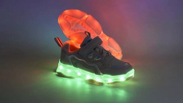Кроссовки для весны 2021. Деские кроссовки с LED подсветкой для девочек. смотреть онлайн