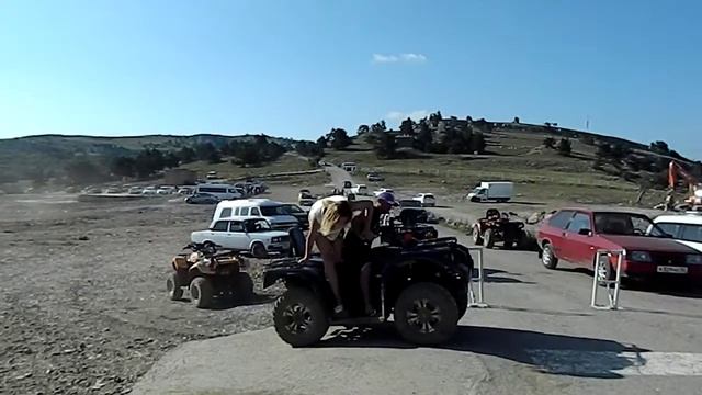 катание на квадроцикле, приехала смотреть онлайн