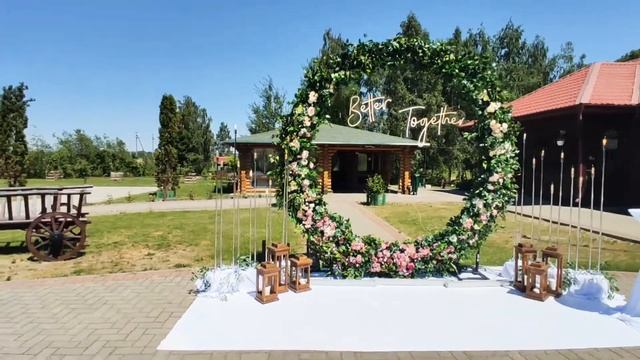 ВЫПУСК 17. Розовая свадьба. Оформление зоны молодых в розовых тонах. Украшение зала на свадьбу. смотреть онлайн