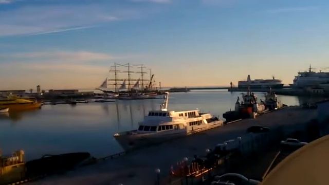 вечер на побережье Черного моря смотреть онлайн