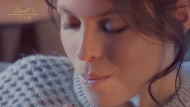 Lindt LINDOR InTheMoment
