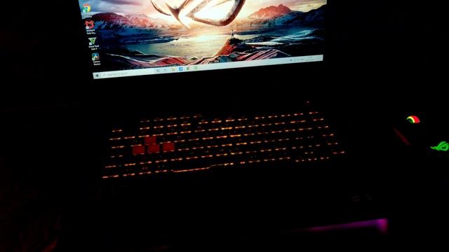 ASUS ROG STRIX G15 Gaming laptop unbox /GTX1650Ti ??? смотреть онлайн