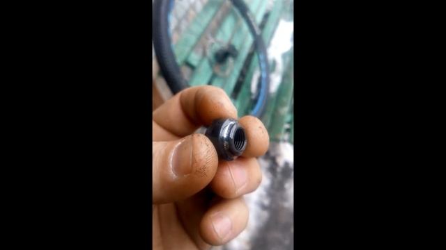 Скрипит переднее колесо велосипеда смотреть онлайн