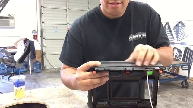 iPad Air installed into the dash of a 2015 F150 смотреть онлайн