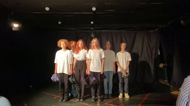 Самостоятельная работа Яси Щеглеватых «Живу» по стихотворению Р.Рождественского смотреть онлайн