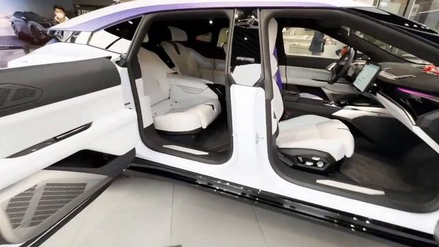 Hiphi Z Electrocar смотреть онлайн