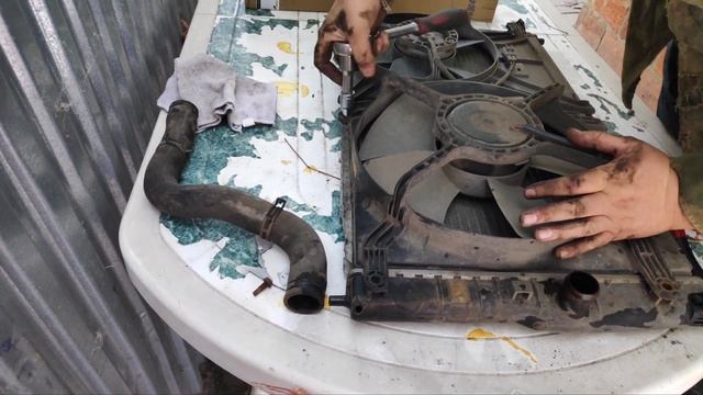ЗАМЕНА РАДИАТОРА ОХЛАЖДЕНИЯ НА LANOS 1.5 DAEWOO Ланос 1.6 ЗАЗ ШАНС СЕНС С КОНДИЦИОНЕРОМ СВОМИ РУКАМ смотреть онлайн