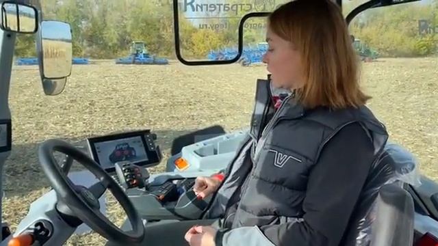 Вопросы и ответы о Valtra: подлокотник SmartTouch