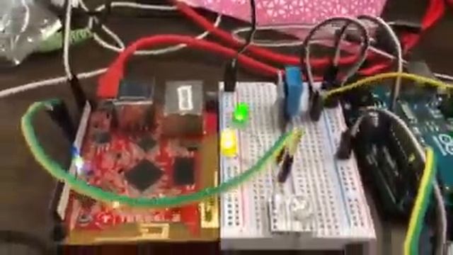 Tessel 2 PWM test: port a, pins 5 & 6 смотреть онлайн