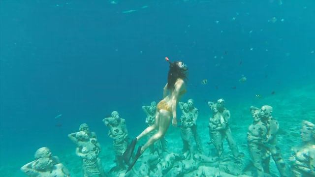 BALI | IPHONE | DJI | 6 MONTHS TRAVELLING смотреть онлайн