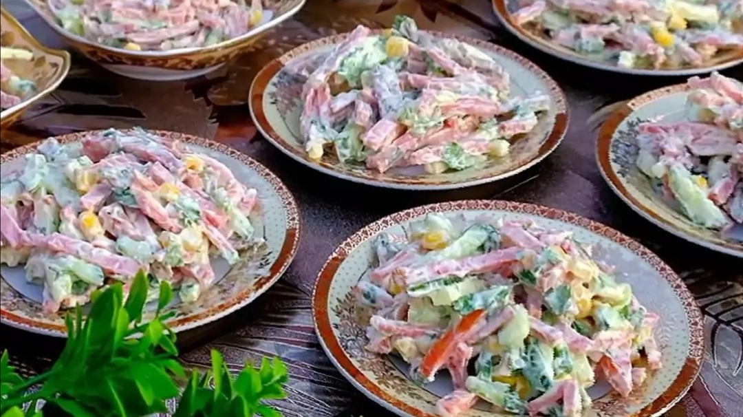 Салат Любимый Муж! Разметает Первым на столе! Рецепты Салатов! Салаты! смотреть онлайн