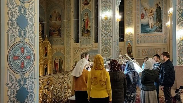 Стихиры "на хвалитех": воскресные гл. 2-й, Прав. воина Феодора гл. 4-й. Регент Таисия Марченко. смотреть онлайн