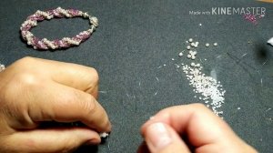 Шикарный вечерний браслет из бусин и рубки.Chic bracelet with whole and two-cut beads