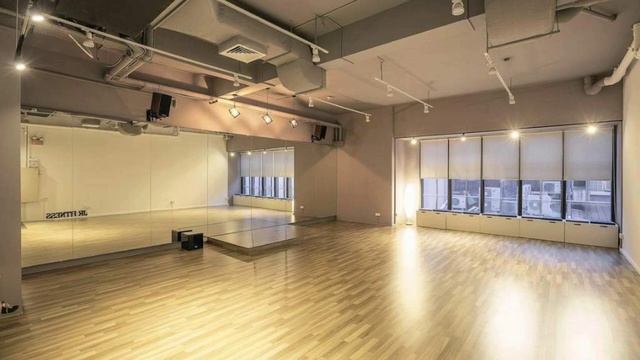 Back Door Stray Kids | EMPTY DANCE STUDIO смотреть онлайн