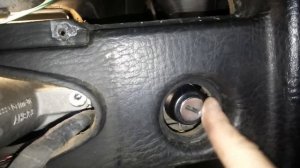 Замена личины замка зажигания Audi 80.Эл.цепь стартера.