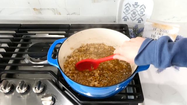 Eating For $1 A Day (Full Week) смотреть онлайн