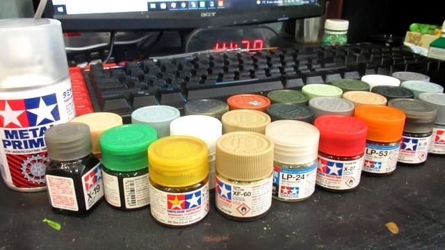 обзор красок от фирмы Tamiya, все плюсы и минусы смотреть онлайн