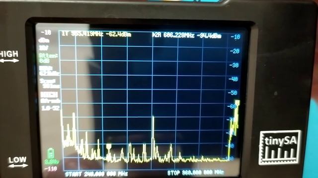 Ручной анализатор спектра TinySA 2,8 дисплей с батареей смотреть онлайн