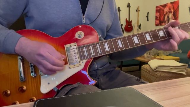 Career "Les Paul Style" Retrosonic series, Made in Korea смотреть онлайн