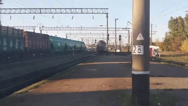Смена локомотива 2ТЭ10Ут 0032 на ВЛ80т 1462 смотреть онлайн
