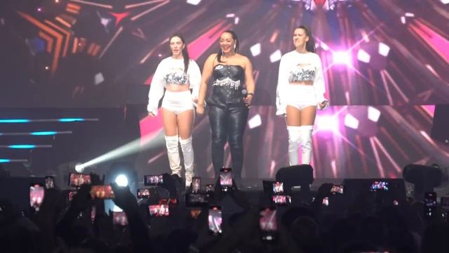 2 Unlimited - No limit - Live 2023 смотреть онлайн