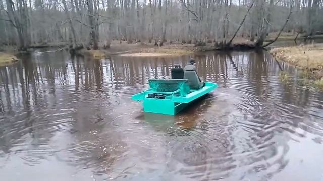 Плавающий болотоход испытание на реке. смотреть онлайн