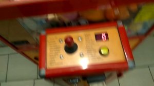 Достану ли игрушку в автомате с Игрушками?! / Автомат Хватайка / Как достать большую игрушку?!