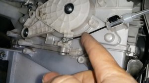 lancer 9 Решение проблемы заслонки печки