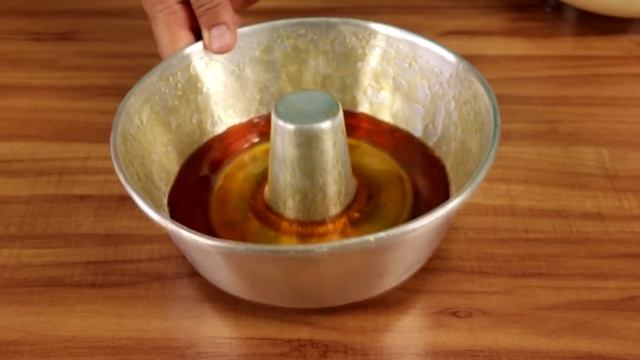 BOLO PUDIM BEM SIMPLES, FÁCIL E RÁPIDO DE FAZER! смотреть онлайн