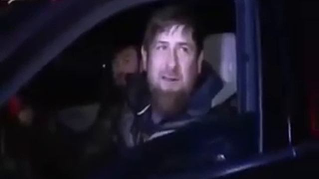 Бестрашный полицейский против Кадырова смотреть онлайн