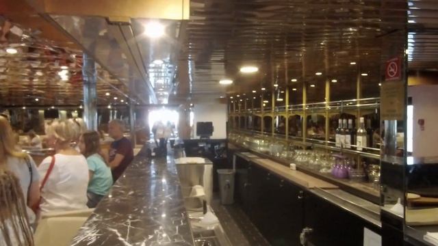 Экскурсия по теплоходу Князь Владимир. В этом видео я покажу круизный лайнер Князь Владимир. смотреть онлайн