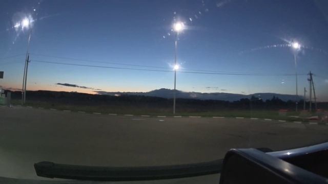 На Ярославль тоже можно ездить?... В рейс под конец недели ?... Дальнобой по России... смотреть онлайн