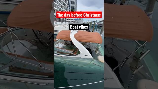 Santa Is Is Either Going To Be Late Or Came Early This Year. #christmas #holidayseason #boatfails