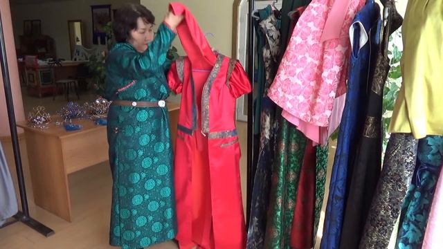 «Традиционный костюм» смотреть онлайн
