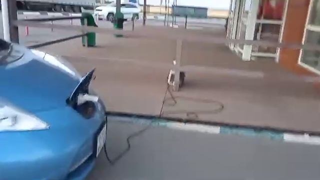 Зарядка для электромобилей на М4 возле Новой Усмани смотреть онлайн